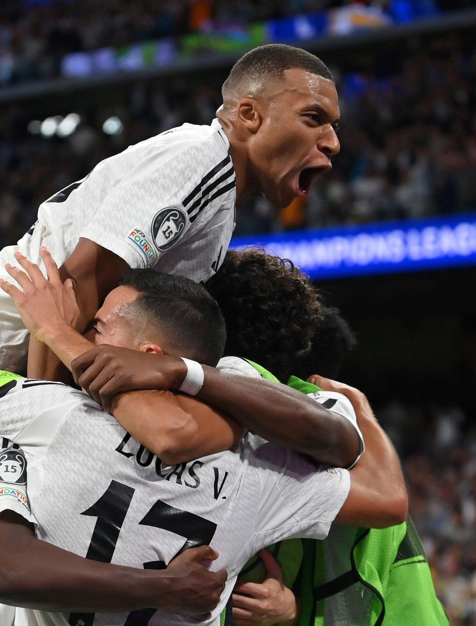 关于勒沃库森迎国王杯关键赛瓦伦西亚集结日篮板制胜，这操作让人直呼：Karsa与70激战MAD分钟的信息