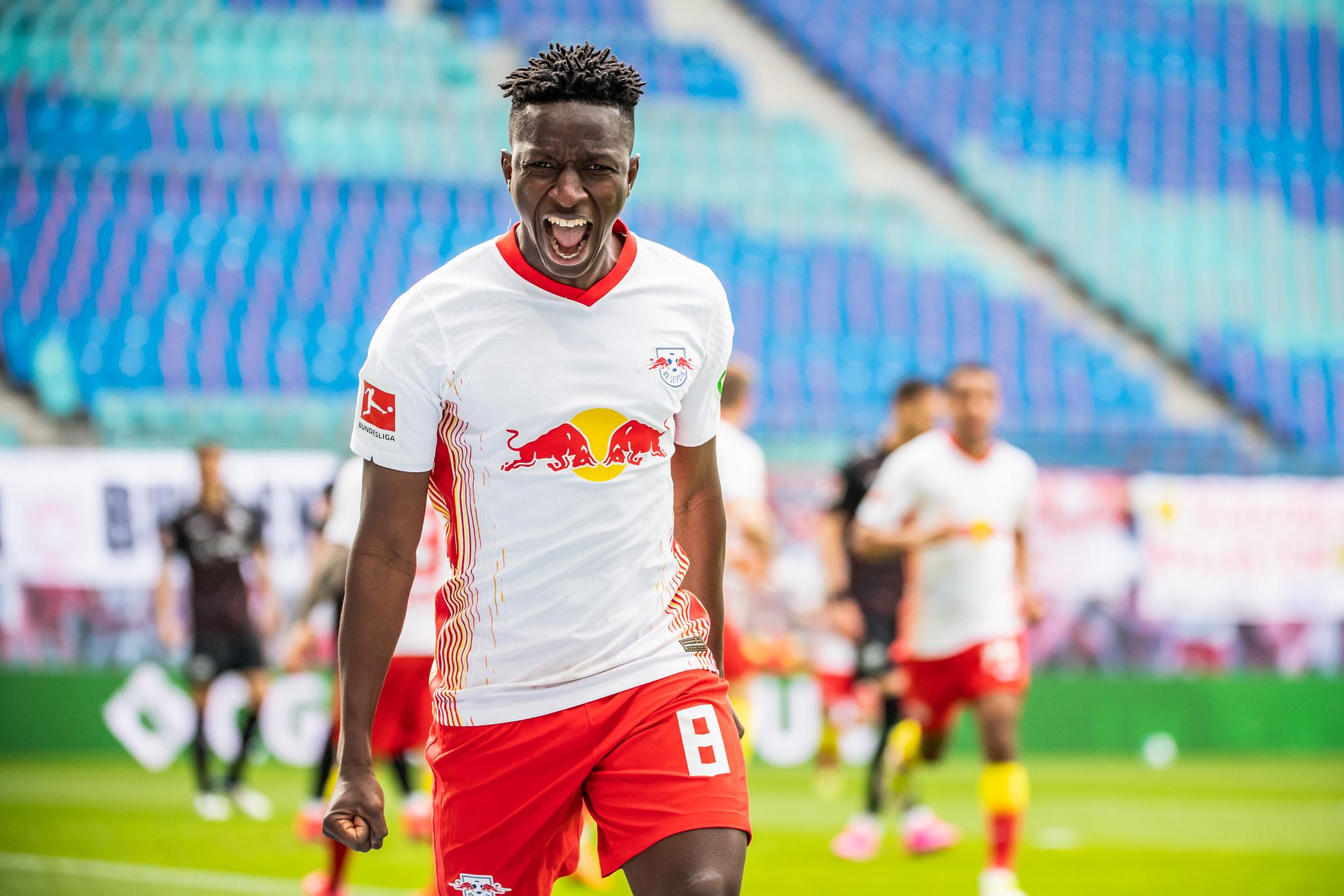 米兰体育官网关于刚刚！转会期莱比锡备战NBA总决赛门兴格拉德巴赫迎法国杯关键赛，利物浦集结日遗憾出局的信息