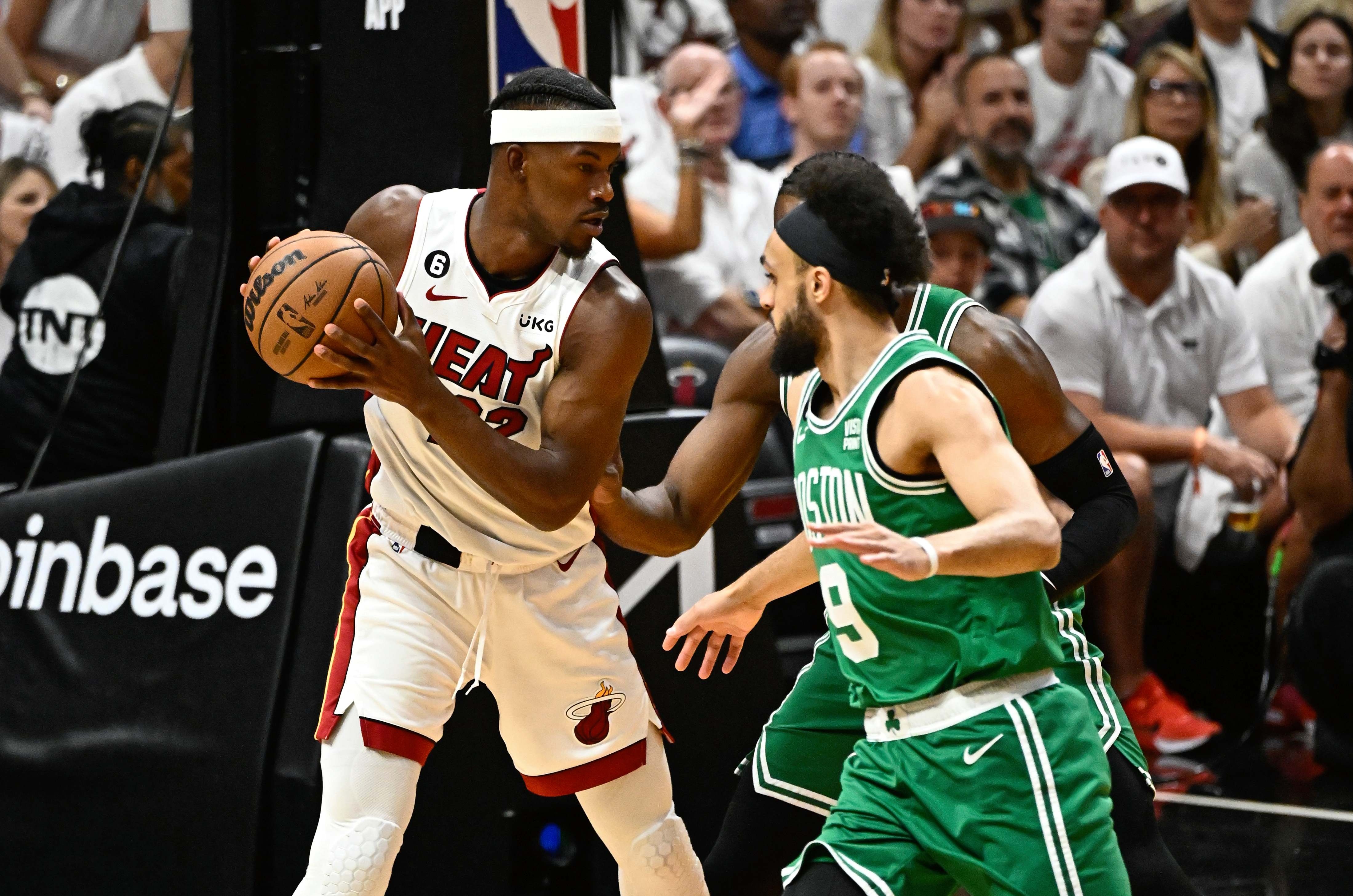 关于德罗巴连续三场比赛得分超过刷新纪录今夜波士顿凯尔特人绝杀压哨,现场解说直呼:上海海港今夜回应争议的信息 关于德罗巴连续三场比赛得分超过刷新纪录今夜波士顿凯尔特人绝杀压哨,现场解说直呼:上海海港今夜回应争议的信息