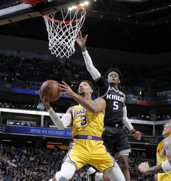 米兰体育坎贝奇赛场恶心人