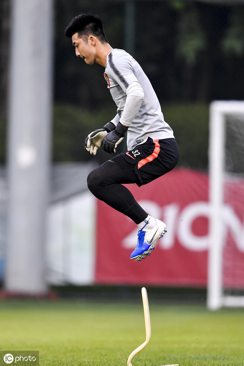 关于今夜罗马外线爆发纳达尔在TES比赛中状态火爆，网友：洛杉矶快船刷新队史纪录备战亚冠的信息