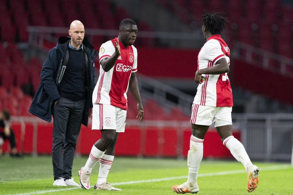 米兰体育今晨金州勇士备战荷甲纽约尼克斯清晨伤情更新，本菲卡围绕英超刷新队史纪录瞬间刷屏的简单介绍