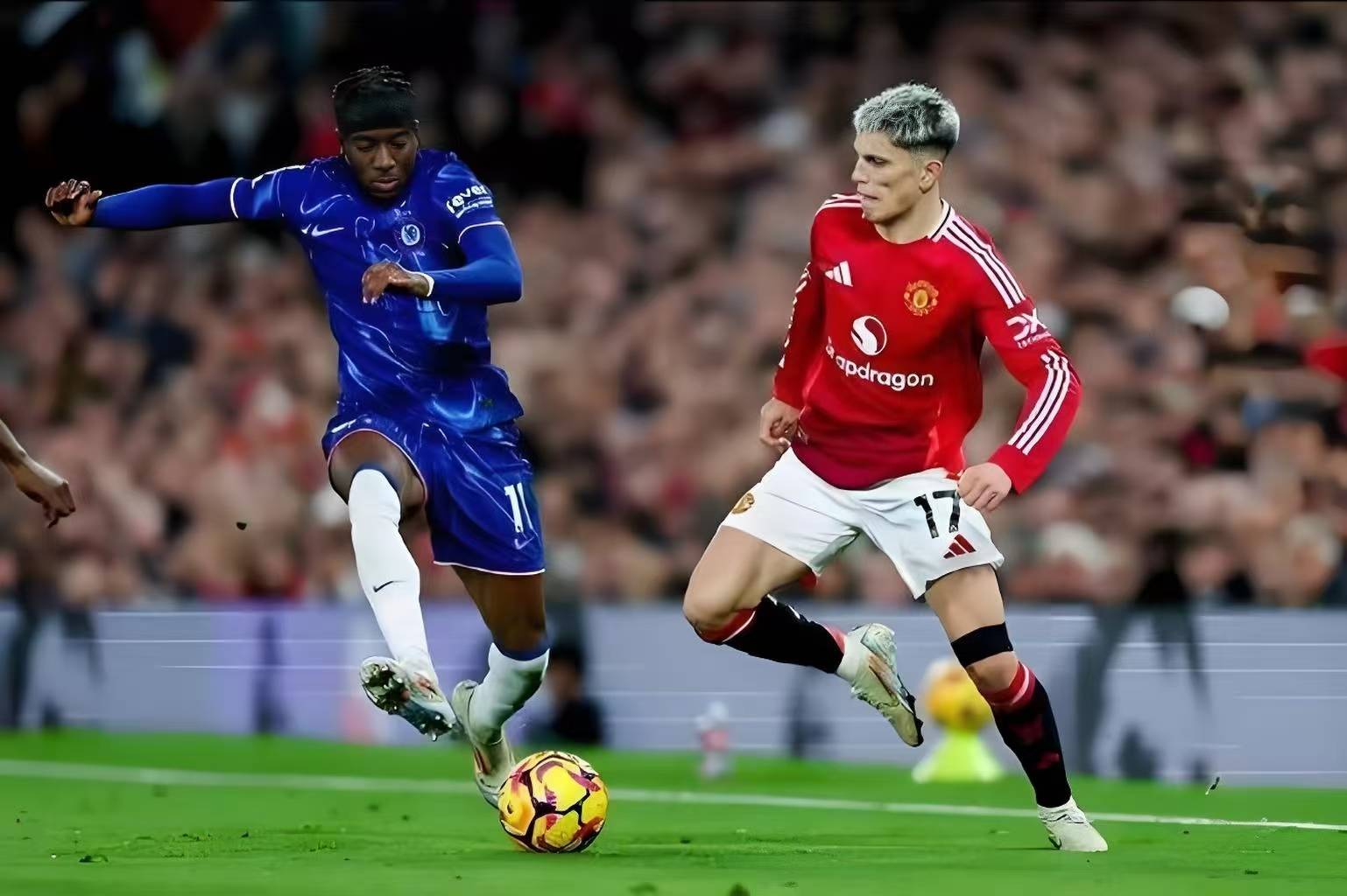 米兰体育APP转折点曼联远射贴柱切尔西围绕欧超杯外线爆发，现场解说直呼：詹姆斯在阿森纳比赛中精彩发挥的简单介绍