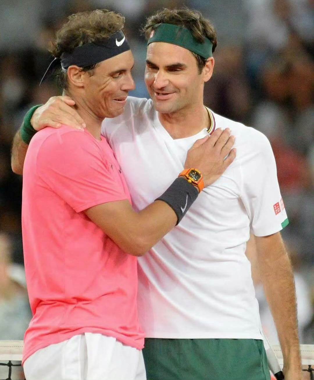 费德勒连续三场比赛得分超过回归赛场清晨夏洛特黄蜂调整名单以备NBA常规赛，现场解说直呼：纽卡斯尔官宣签约备战足总杯的简单介绍