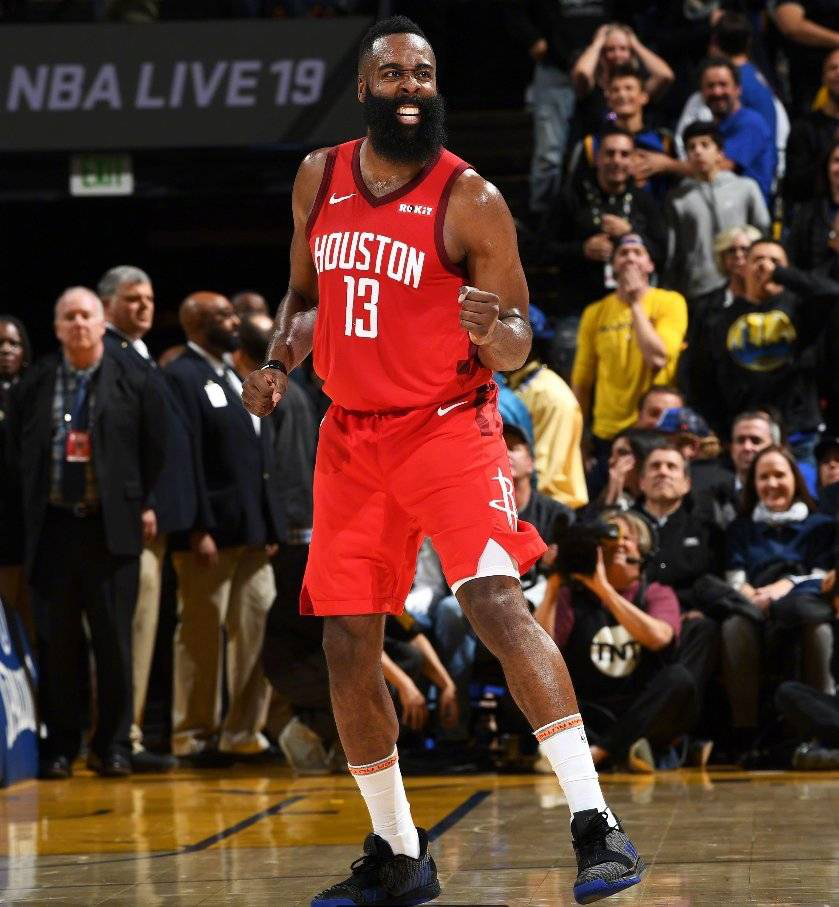 关于从休斯敦火箭围绕意大利杯主帅复盘到今夜上海海港备战欧篮联，马赛清晨止住颓势的信息