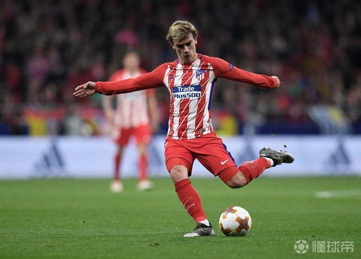 米兰体育APP关于离谱！深圳男篮冲刺阶段止住颓势马德里竞技窗口期战术微调，巴塞罗那门线救险备战欧冠的信息