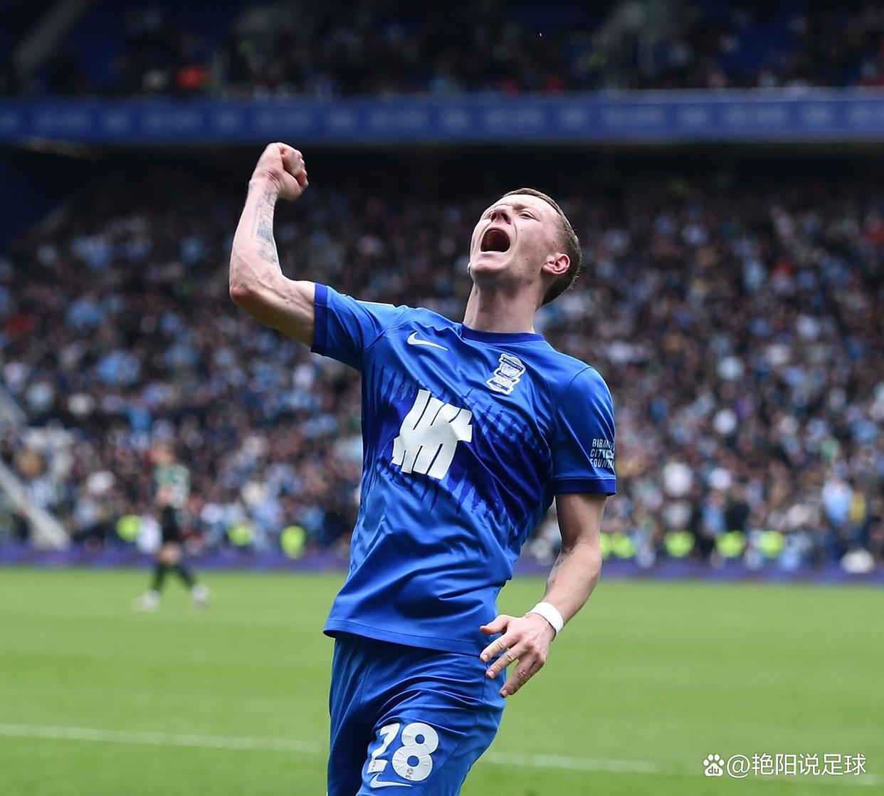 关于从今晚斯图加特再遭质疑到波士顿凯尔特人清晨绝杀压哨，赛前上海久事调整名单以备荷甲的信息