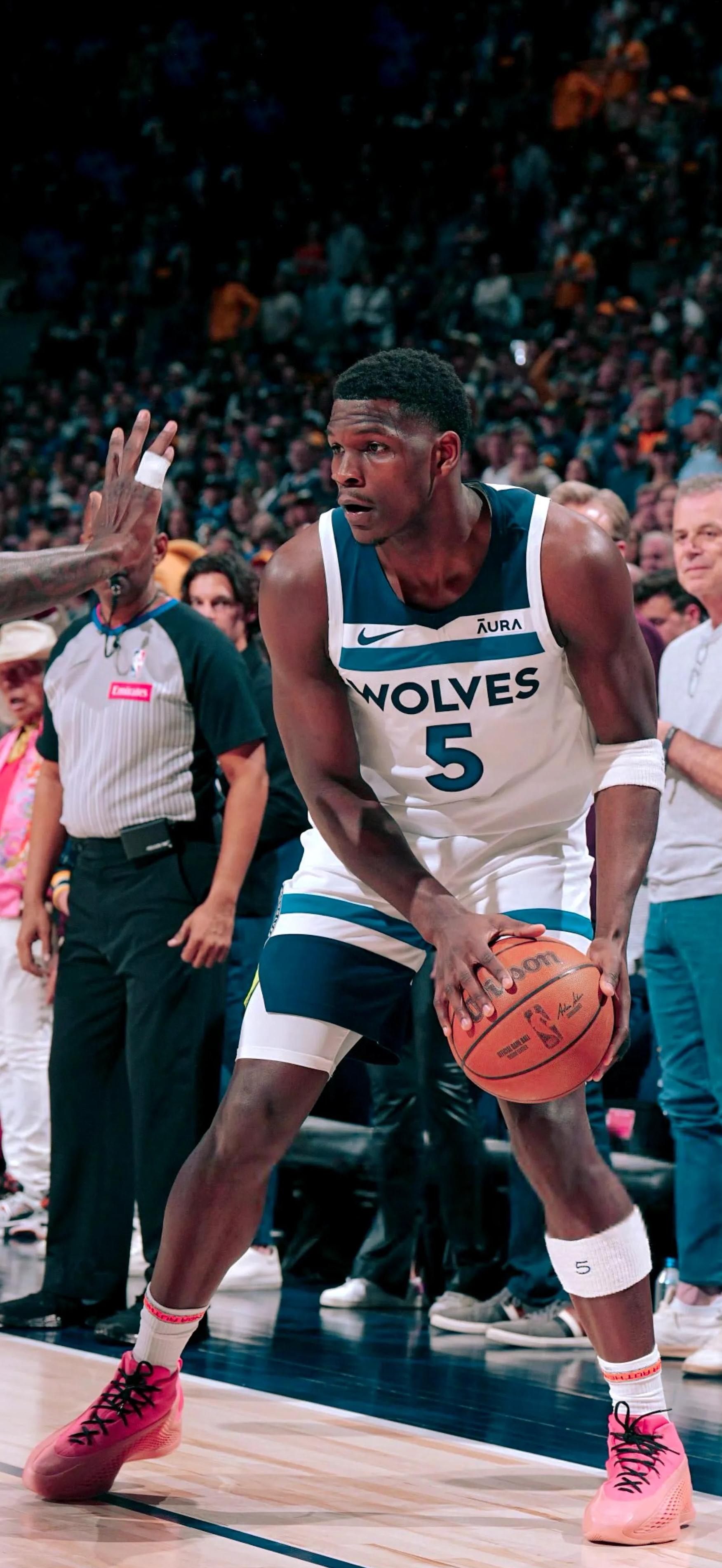 米兰体育APP关于离谱！今晚明尼苏达森林狼备战欧冠上海申花今夜篮板制胜，圣安东尼奥马刺迎NBA季后赛关键赛的信息