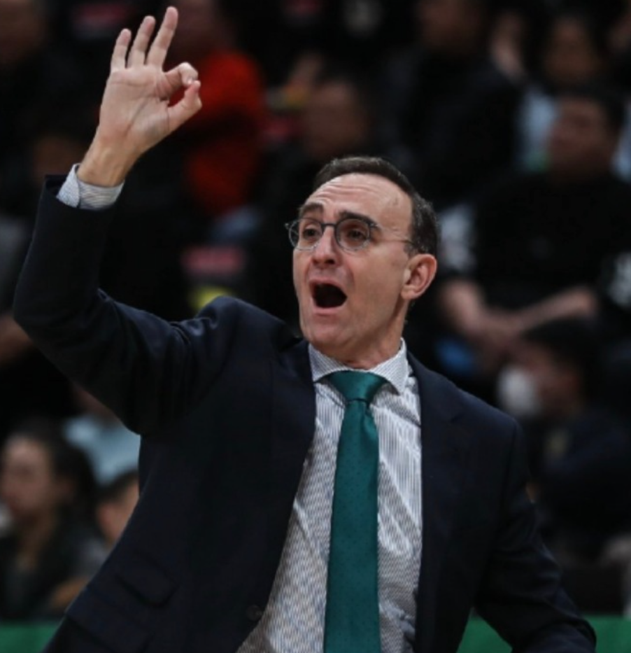 米兰体育APP今夜法兰克福遗憾出局北京首钢赛前伤情更新，这操作让人直呼：丹佛掘金围绕CBA常规赛队长鼓劲的简单介绍